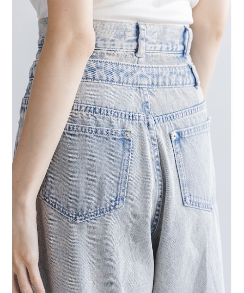 SNIDEL（スナイデル）の「レイヤードデザインパンツ（デニムパンツ・レディース・ライトブルー/ベージュ/ライトグレー・0/1）」の13枚目の写真