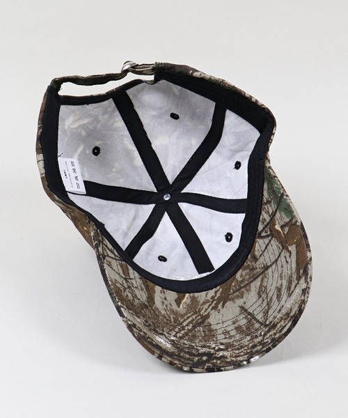 SPINNS（スピンズ）の「コットンキャップ/カモ柄/迷彩/GOD'Sロゴ（キャップ・レディース・カーキ・ONESIZE）」の4枚目の写真