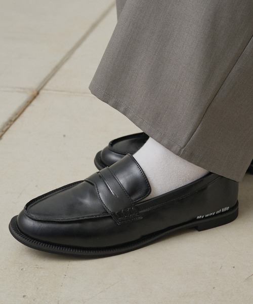 PUAL CE CIN（ピュアルセシン）の「ワンポイントロゴコインローファー（ローファー・レディース・ブラック系/ブラック・SMALL/MEDIUM/LARGE）」の2枚目の写真