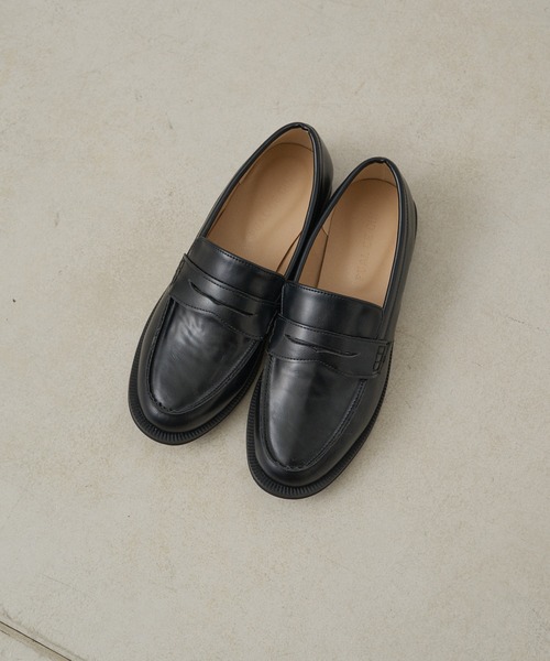 PUAL CE CIN（ピュアルセシン）の「ワンポイントロゴコインローファー（ローファー・レディース・ブラック系/ブラック・SMALL/MEDIUM/LARGE）」の3枚目の写真