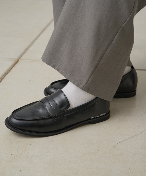 PUAL CE CIN（ピュアルセシン）の「ワンポイントロゴコインローファー（ローファー・レディース・ブラック系/ブラック・SMALL/MEDIUM/LARGE）」の6枚目の写真