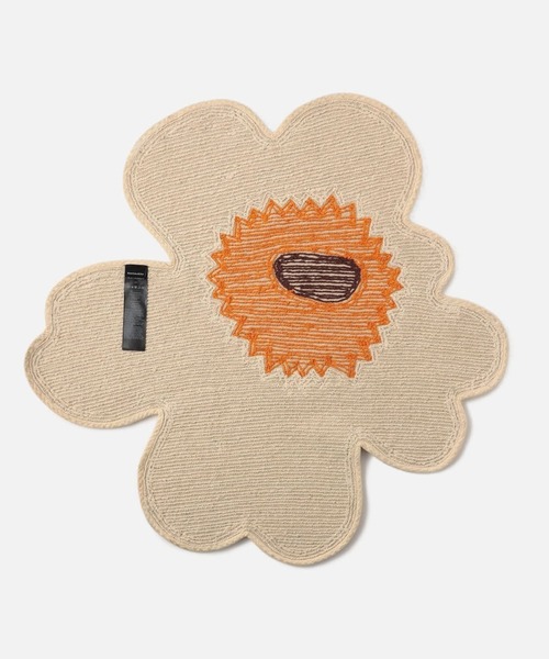 marimekko（マリメッコ）の「【ノベルティ付】Unikko / Bath mat ＆Cushion Cover  50x50 cm＆Inner Cushion 50×50（クッション/クッションカバー・レディース・アイボリー・FREE）」の6枚目の写真