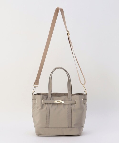 MICO COULIER（ミコクリエ）の「2WAYベルトトートバッグ（トートバッグ・レディース・ブラック/グレイッシュベージュ・FREE）」の21枚目の写真