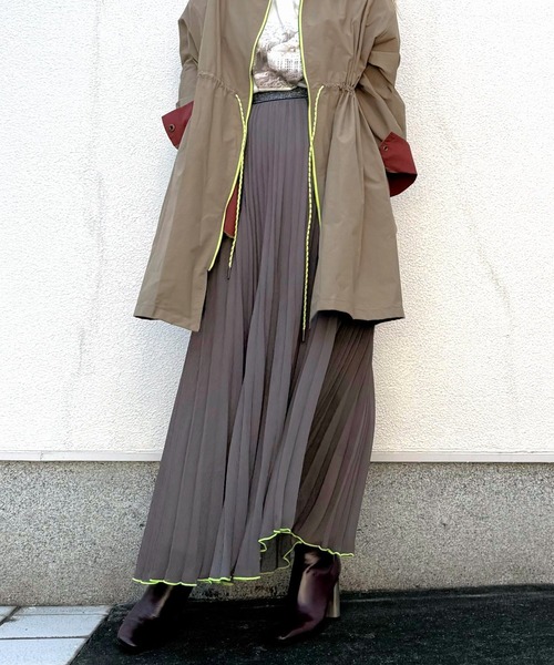 Q（キュー）の「ニュアンスカラースカート（スカート・レディース・ベージュ系その他/カーキ・MEDIUM）」の3枚目の写真