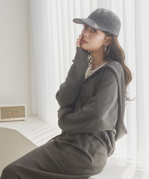 LAULEN(ローレン)の「hoodie relax set up /フーディーリラックスセットアップ(セットアップ・レディース・ブラック/チャコールグレー・FREE)」の5枚目の写真