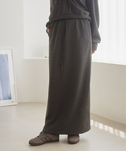 LAULEN(ローレン)の「hoodie relax set up /フーディーリラックスセットアップ(セットアップ・レディース・ブラック/チャコールグレー・FREE)」の10枚目の写真