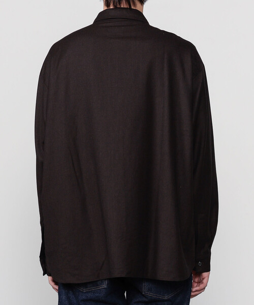 GALLEGO DESPORTES（ギャレゴデスポート）の「GALLEGO DESPORTES | ウール オーバーサイズパッチポケットシャツ MEN（シャツ/ブラウス・メンズ・ブラック/ブラウン・M/S）」の11枚目の写真