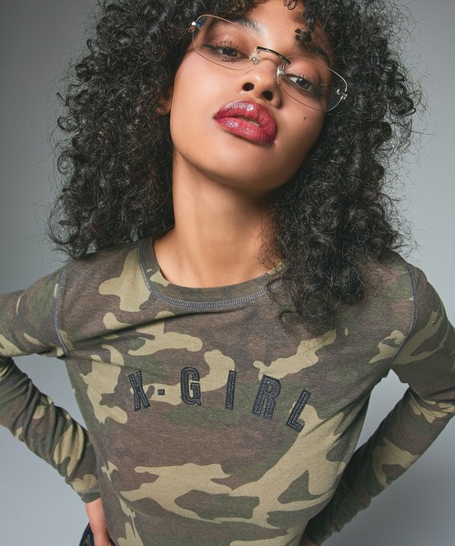 X-girl(エックスガール)の「LOGO PATCH L/S BABY TEE(Tシャツ/カットソー・レディース・オリーブ/ピンク/チャコール・ONE SIZE)」の1枚目の写真