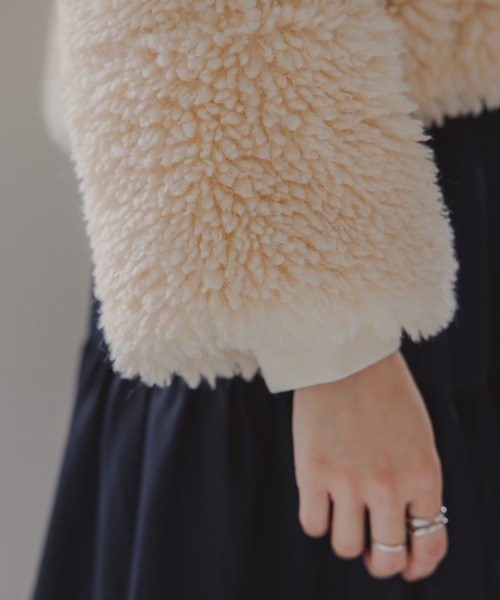 Petitjo（プッチージョ）の「小さいサイズ　ショート丈ボアジャケット　低身長さん・小柄女性（その他アウター・レディース・モカ/ライトベージュ・M-L/XS-S）」の15枚目の写真