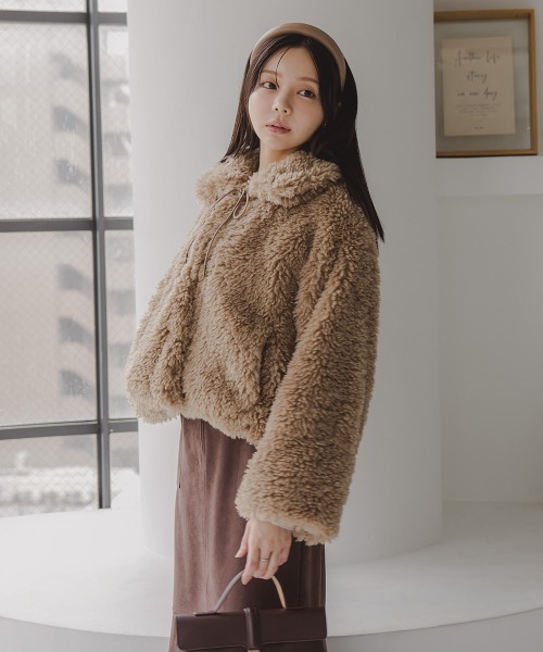 Petitjo（プッチージョ）の「小さいサイズ　ショート丈ボアジャケット　低身長さん・小柄女性（その他アウター・レディース・モカ/ライトベージュ・M-L/XS-S）」の9枚目の写真