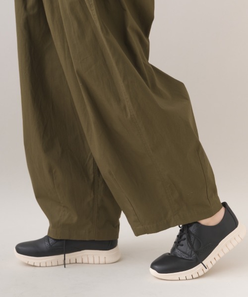 OMNES（オムネス）の「ワッシャーダンプ＆デニムサーカスパンツ（その他パンツ・レディース・ネイビー/ベージュ/カーキ/ブラック・MEDIUM/LARGE）」の6枚目の写真