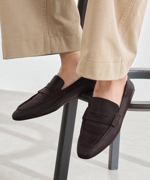 美品　BRENTELLA(ブレンテッラ) 黒ローファー　39 BRENTELLA(ブレンテッラ) 黒ローファー39