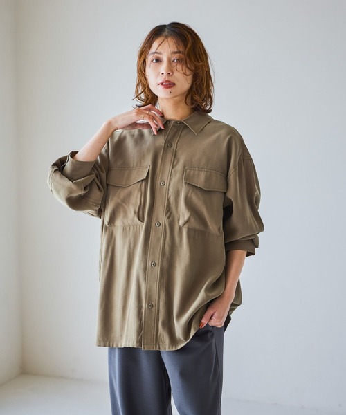 studio CLIP（スタディオクリップ）の「フィブリルツイルポケットシャツ（シャツ/ブラウス・レディース・アイボリー/カーキ/モカ・FREE）」の15枚目の写真