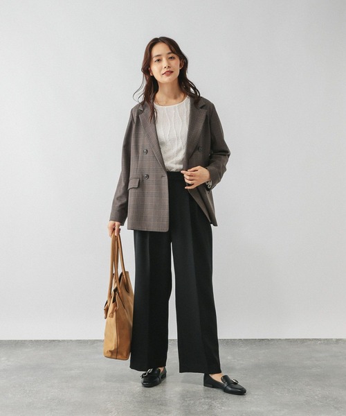 GLOBAL WORK(グローバルワーク)の「Beauteeジャガード/580844(Tシャツ/カットソー・レディース・オフホワイト/ブラック/ライトグレー・MEDIUM/LARGE)」の4枚目の写真