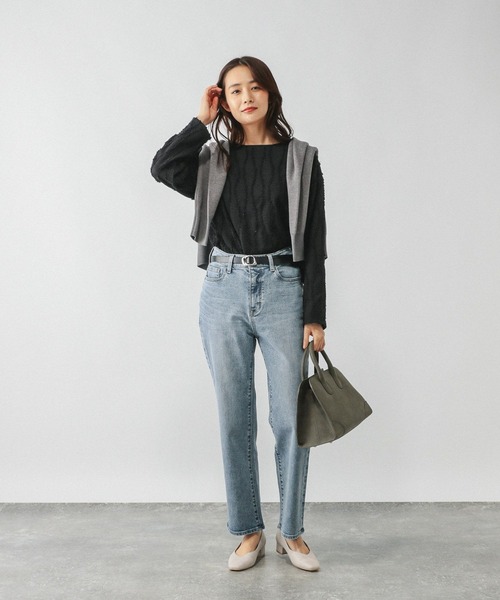 GLOBAL WORK(グローバルワーク)の「Beauteeジャガード/580844(Tシャツ/カットソー・レディース・オフホワイト/ブラック/ライトグレー・MEDIUM/LARGE)」の8枚目の写真