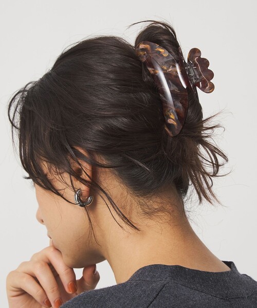 green label relaxing(グリーンレーベルリラクシング)の「<SUI AVA>ヘアクリップ M(バレッタ/ヘアクリップ・レディース・コバルトブルー/ダークブラウン/ナチュラル・FREE)」の2枚目の写真