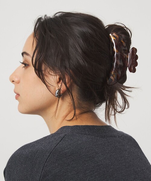 green label relaxing(グリーンレーベルリラクシング)の「<SUI AVA>ヘアクリップ M(バレッタ/ヘアクリップ・レディース・コバルトブルー/ダークブラウン/ナチュラル・FREE)」の5枚目の写真