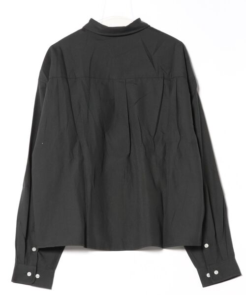 Chikashitsu +（チカシツプラス）の「【Chikashitsu +】cropped basic shirt / 【チカシツプラス】クロップドベーシック長袖シャツ <着用動画あり>（シャツ/ブラウス・メンズ・ホワイト/ブラック/スカイブルー/グレー・ONE SIZE）」の5枚目の写真