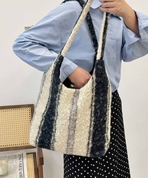 VIBGYOR（ヴィブジョー）の「FReePLACe/モノトーンチェック もこもこ トートバッグ X12655（トートバッグ）」