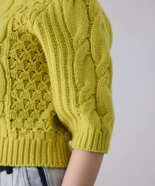 ADAM ET ROPE'（アダムエロペ）の「【サステナブル】ケーブルハーフスリーブニット（ニット/セーター・レディース・イエロー系その他/チャコールグレー/オフホワイト・FREE）」の12枚目の写真