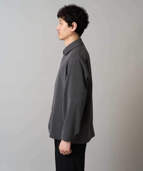a.v.v(アーヴェヴェ)の「【洗濯機で洗える】ラグランスリーブショートブルゾン(その他アウター・メンズ・チャコールグレー/ライトブラウン・46/48)」の16枚目の写真