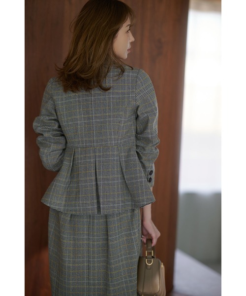 &. NOSTALGIA（アンドドットノスタルジア）の「【美香さんコラボ】二重衿チェックジャケット（テーラードジャケット・レディース・チャコールグレー/ブラウン・M）」の4枚目の写真
