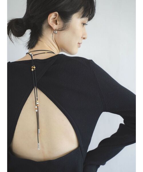 Ungrid（アングリッド）の「ウッドコンビフェイクレザーネックレス（ネックレス・レディース・ブラック/ブラウン・FREE）」の3枚目の写真