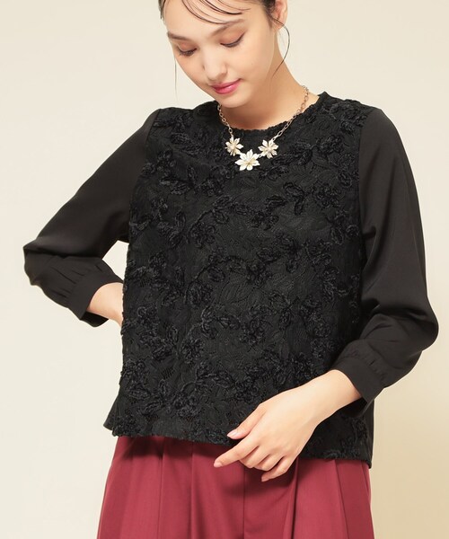 Sunauna(スーナウーナ)の「【モールレース/セットアップ可】パフスリーブブラウス(シャツ/ブラウス・レディース・オフホワイト/ブラック/ダークウッド・38/40)」の2枚目の写真