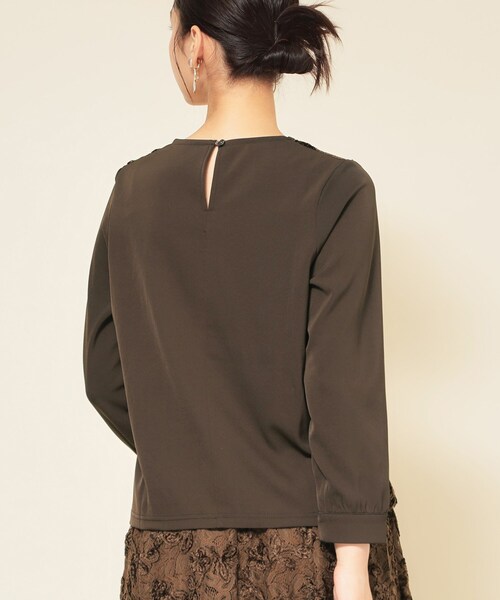 Sunauna(スーナウーナ)の「【モールレース/セットアップ可】パフスリーブブラウス(シャツ/ブラウス・レディース・オフホワイト/ブラック/ダークウッド・38/40)」の19枚目の写真