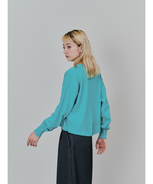 TEVALT（ヴァレット）の「バックスリットカシミアニットトップス（ニット/セーター・レディース・ネイビー/ライトグレー/レッド/グリーン・38）」の10枚目の写真