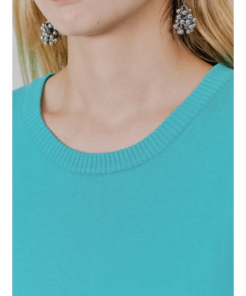 TEVALT（ヴァレット）の「バックスリットカシミアニットトップス（ニット/セーター・レディース・ネイビー/ライトグレー/レッド/グリーン・38）」の12枚目の写真