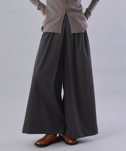 Muscat(マスカット)の「ボックスタックワイドパンツ(その他パンツ・レディース・グレー/ブラック/チャコールグレー・F)」の1枚目の写真