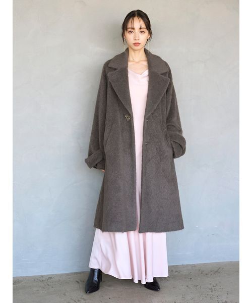 ブローチ付きシャギーロングコート（チェスターコート）｜SNIDEL