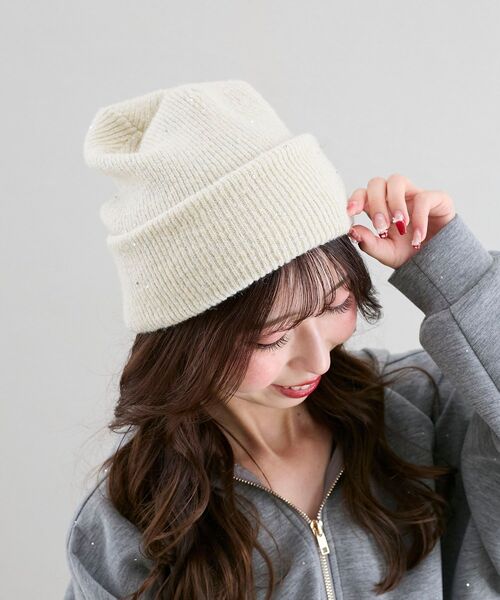 MAJESTIC LEGON（マジェスティックレゴン）の「スパンコールニットワッチ（ニットキャップ/ビーニー・レディース・アイボリー・FREE）」の2枚目の写真