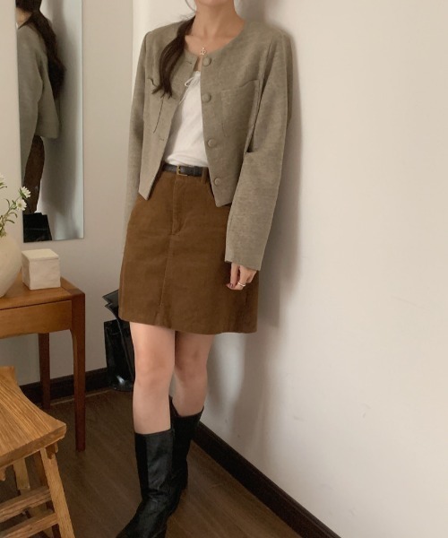 Aelina(エリナ)の「シングルブレストショートスーツジャケット(ノーカラージャケット・レディース・モカ/ピンク・FREE)」の18枚目の写真