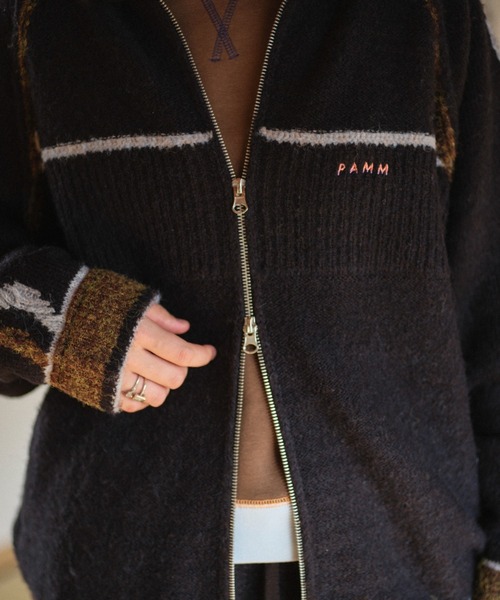 PAMM（パム）の「ホームウェアのニットトラックジャケット（ニット/セーター・レディース・ブラック/ダークブラウン/ホワイト・2/3）」の20枚目の写真