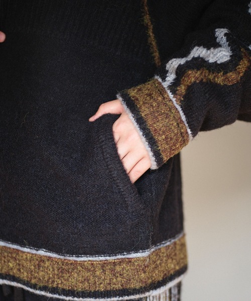 PAMM（パム）の「ホームウェアのニットトラックジャケット（ニット/セーター・レディース・ブラック/ダークブラウン/ホワイト・2/3）」の21枚目の写真