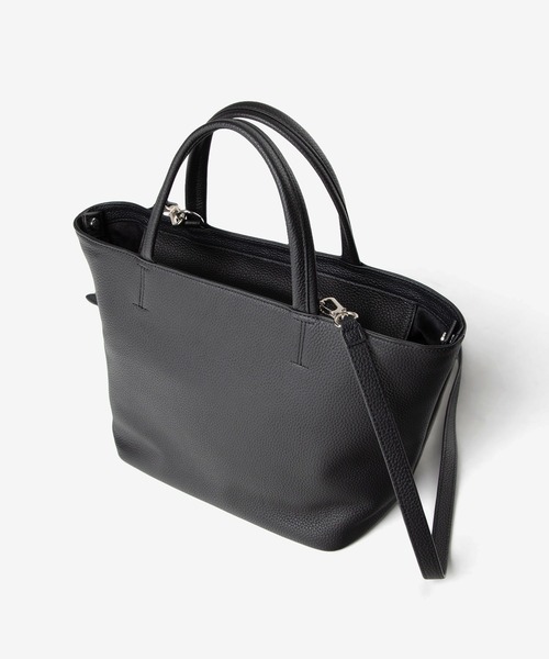 GUIONNET(ギオネ)の「【2WAY】 撥水レザー ミニトートバッグ ショルダーストラップ付 ギオネ(トートバッグ・レディース・ブラック・FREE)」の14枚目の写真