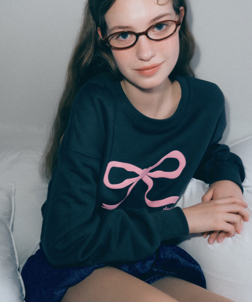 RONRON(ロンロン)の「EMBO HEART RIBBON CROP SWEATSHIRTS CHARCOAL PINK(スウェット・レディース・その他・FREE)」の5枚目の写真