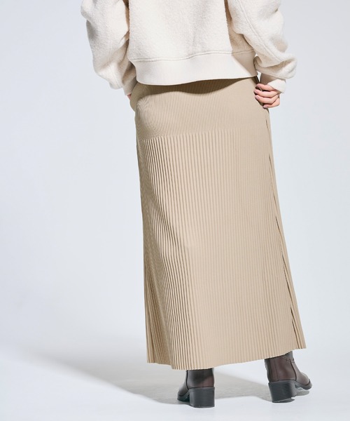 coca（coca）（コカ）の「【DAILY WARM】裏起毛ランダムリブロングIラインスカート（スカート・レディース・チャコール/イエロー/ブラック/ライトベージュ・L/M/S）」の9枚目の写真