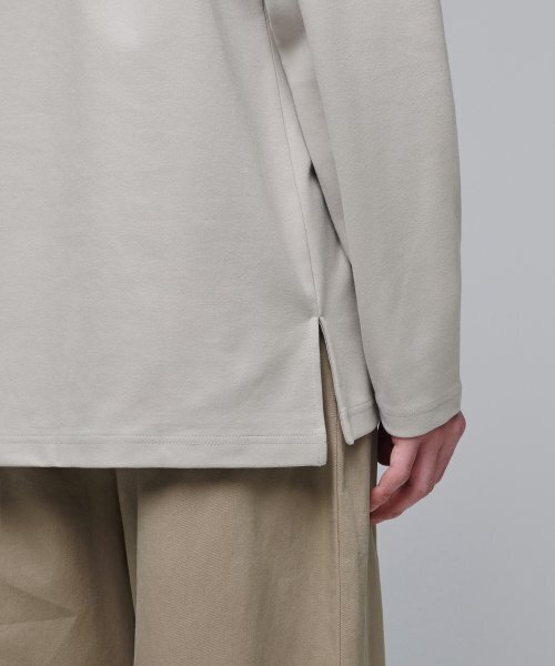 MUSINSA STANDARD（ムシンサスタンダード）の「ポンテモックネック長袖Tシャツ[マッシュルーム]（Tシャツ/カットソー・メンズ・その他・SMALL/MEDIUM/LARGE/X-LARGE/XX-LARGE/XXX-LARGE）」の8枚目の写真