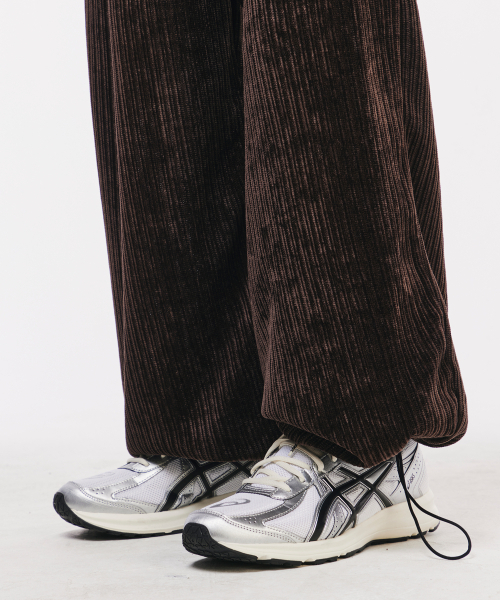 SCALLYWAG（スカリーワグ）の「イージーコーデュロイワイドパンツ[ブラウン]（スウェットパンツ・レディース・その他・MEDIUM/LARGE）」の8枚目の写真
