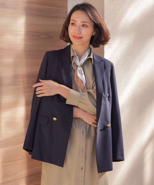 J.PRESS Ladies(J.プレス レディス)の「ANASTASIAトロ ダブル ジャケット(テーラードジャケット・レディース・ネイビー系/グレー系3・XS/S)」の3枚目の写真