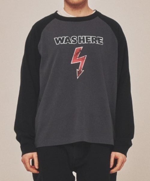 Teem Store（チームストア）の「WAS HERE T-SHIRTS / ラグランンスリーブフロントロゴロンT（Tシャツ/カットソー・レディース・ブラック/グレー・F）」の2枚目の写真