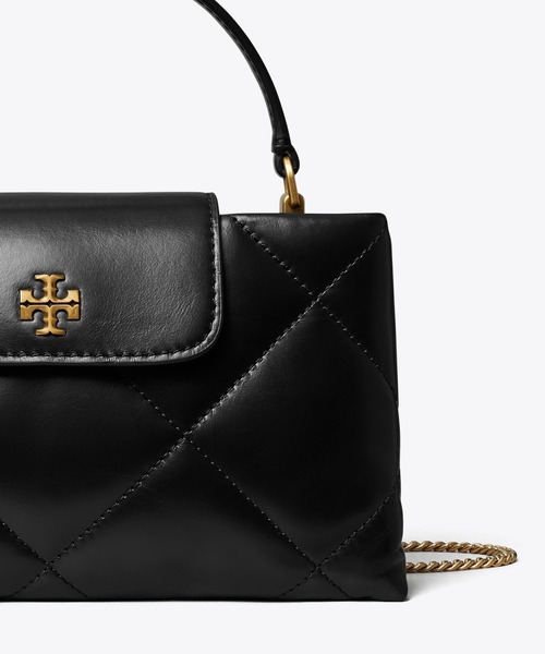 TORY BURCH（トリーバーチ）の「キラ ダイヤモンドキルト トップハンドルバッグ（ショルダーバッグ・レディース・ブラック・ONE SIZE）」の4枚目の写真