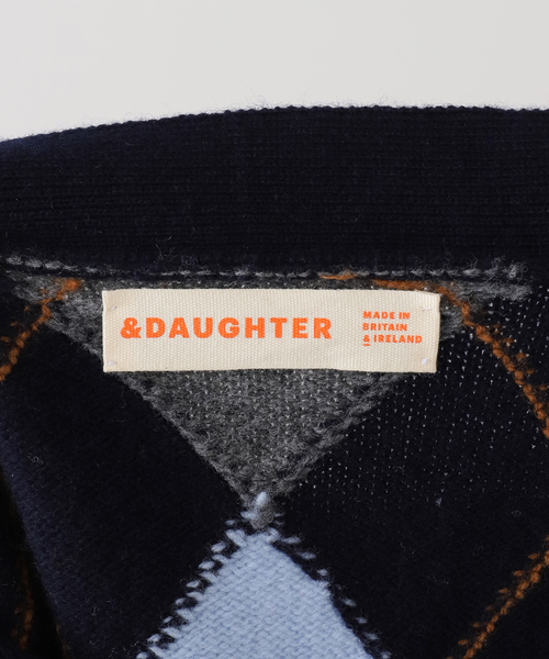 FRAMeWORK（フレームワーク）の「&DAUGHTER ARGYLE GRANAD CARDIGAN 6（カーディガン/ボレロ・レディース・ダークブルー/グレー/ベージュ・FREE）」の11枚目の写真