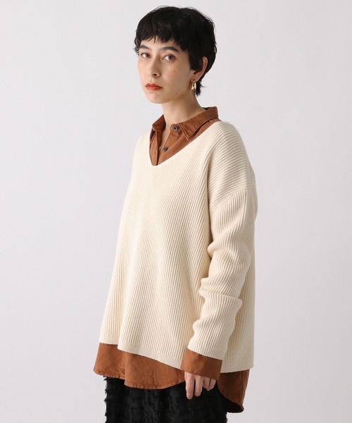 studio CLIP(スタディオクリップ)の「《ウタオ》スウェットライクVネックプルオーバー(ニット/セーター・レディース・グレー/ライトブルー/サンドグレー・FREE)」の3枚目の写真