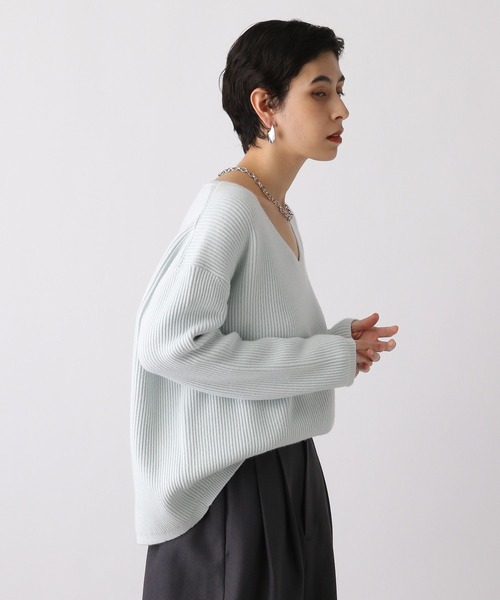 studio CLIP(スタディオクリップ)の「《ウタオ》スウェットライクVネックプルオーバー(ニット/セーター・レディース・グレー/ライトブルー/サンドグレー・FREE)」の17枚目の写真