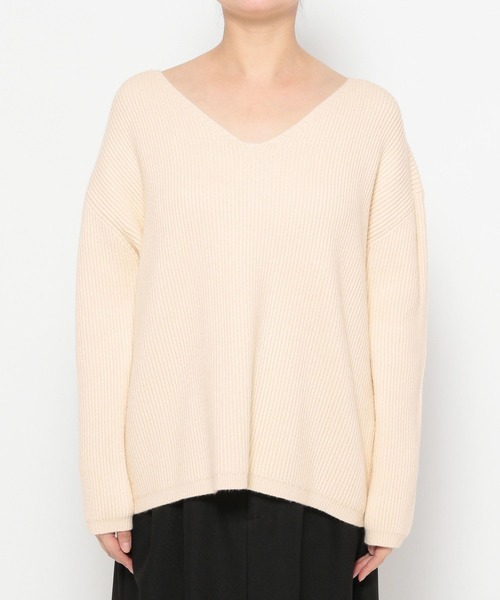 studio CLIP(スタディオクリップ)の「《ウタオ》スウェットライクVネックプルオーバー(ニット/セーター・レディース・グレー/ライトブルー/サンドグレー・FREE)」の20枚目の写真