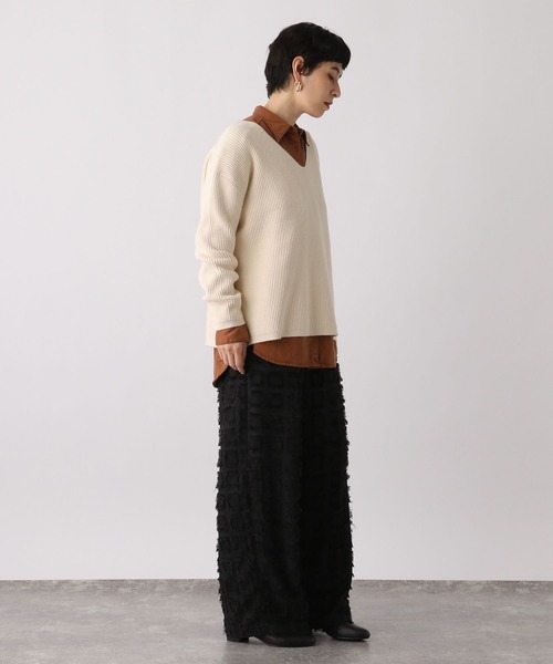 studio CLIP(スタディオクリップ)の「《ウタオ》スウェットライクVネックプルオーバー(ニット/セーター・レディース・グレー/ライトブルー/サンドグレー・FREE)」の4枚目の写真